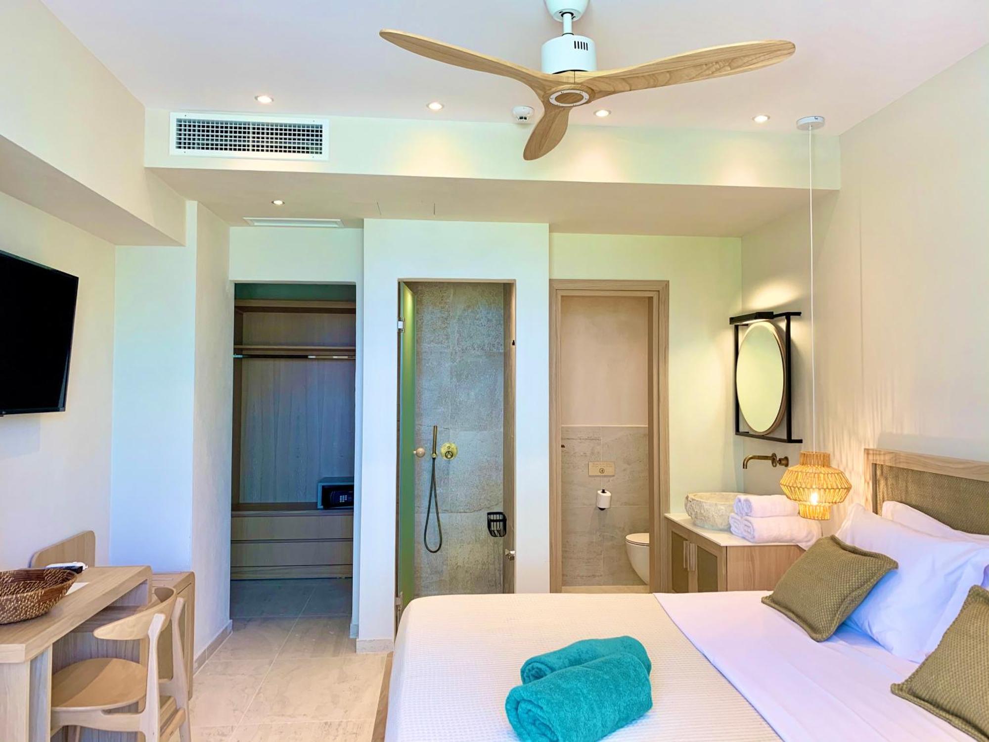 Mako Sea & Suites 佩科霍里 客房 照片